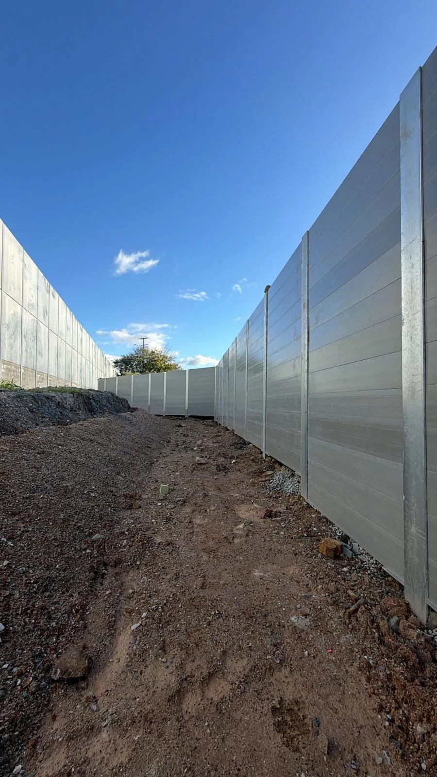 SuperSleeper wall corridor view
